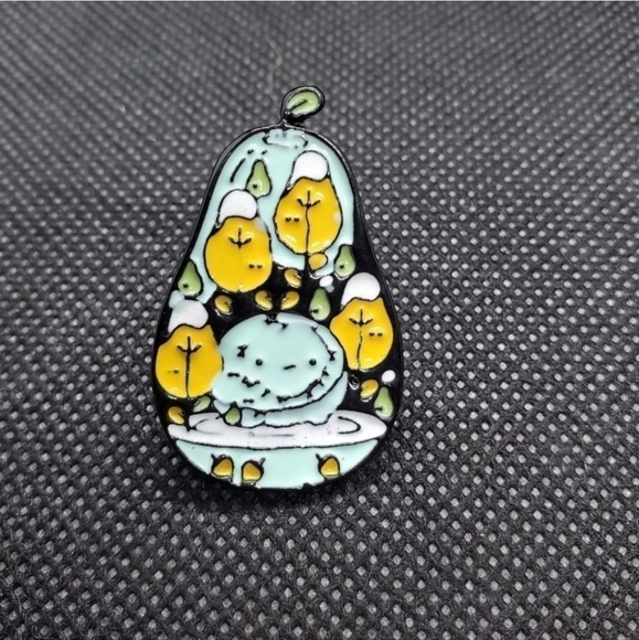 Jewelry - adventure time enamel pin.